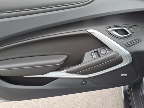 Used 2022 Chevrolet Camaro LT w/ RS Package image 12