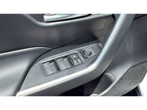 Certified 2024 Toyota RAV4 XLE AWD/4WD image 15
