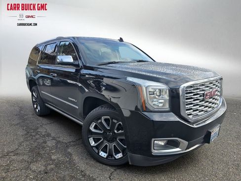 Used 2019 GMC Yukon Denali w/ Denali Ultimate Package image 1