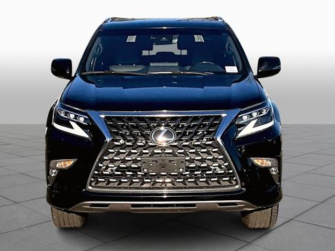 Used 2023 Lexus GX 460 Premium image 3