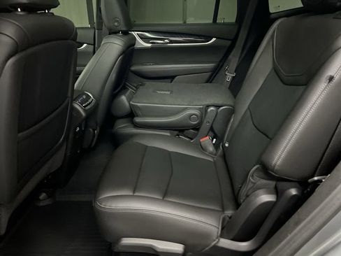 Certified 2023 Cadillac XT6 Premium Luxury AWD/4WD image 26