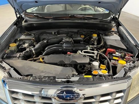 Used 2012 Subaru Forester 2.5X Premium AWD/4WD image 9