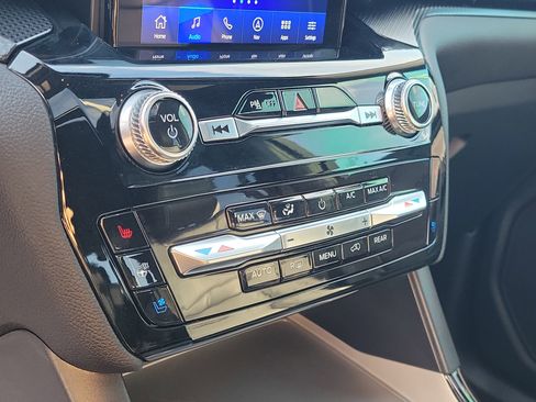 Used 2023 Ford Explorer ST w/ Equipment Group 401A image 32