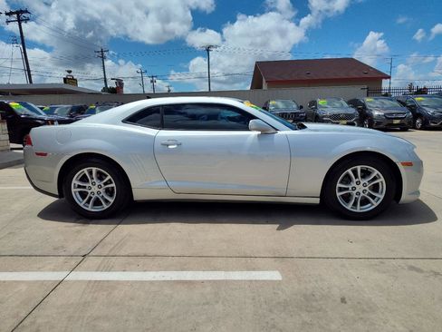 Used 2014 Chevrolet Camaro LT w/ Rear Vision Package RWD image 3