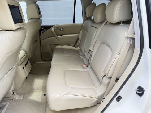Used 2015 INFINITI QX80 4WD w/ 22" Wheel Package image 28