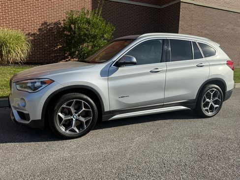 Used 2017 BMW X1 xDrive28i image 5