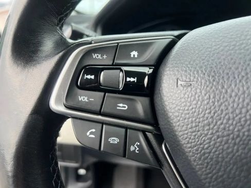 Used 2021 Honda Accord Touring image 47