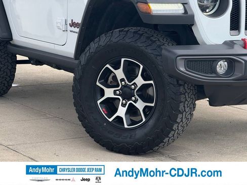 Used 2022 Jeep Wrangler Rubicon w/ LED Lighting Group AWD/4WD image 8