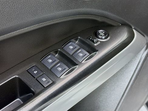 Used 2019 Chevrolet Colorado ZR2 w/ ZR2 Dusk Special Edition AWD/4WD image 18