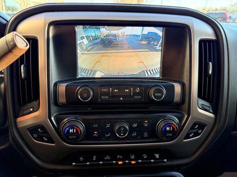 Used 2015 GMC Sierra 2500 Denali w/ Duramax Plus Package image 26