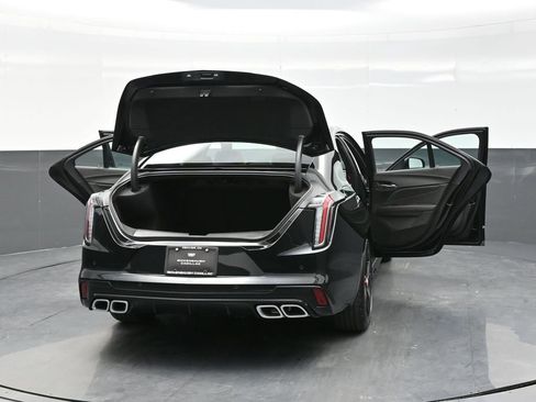 New 2025 Cadillac CT4 V w/ LPO, Red Accent Package AWD/4WD image 29