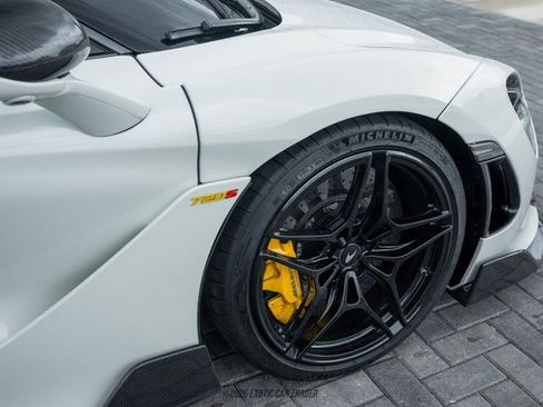 Used 2020 McLaren 720S Performance RWD image 55