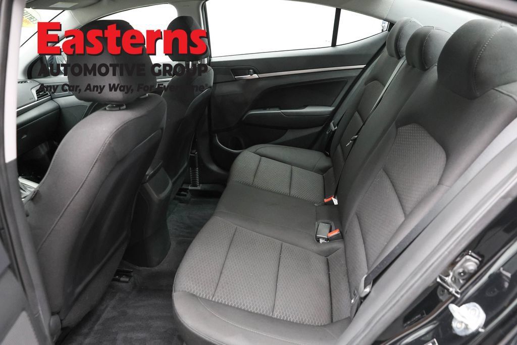 Used 2020 Hyundai Elantra SEL w/ Cargo Package (C1) FWD image 22