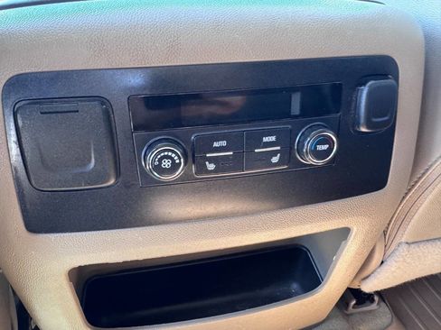 Used 2016 Chevrolet Tahoe LT w/ Luxury Package image 23