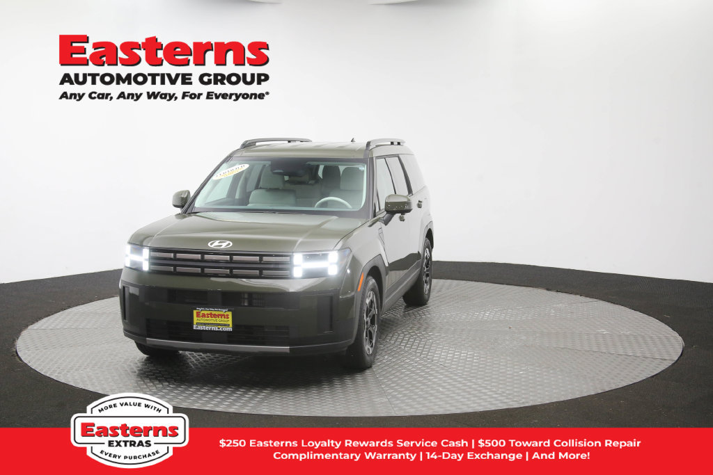 Used 2025 Hyundai Santa Fe SEL FWD image 57