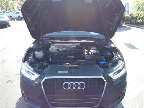 Used 2015 Audi Q3 2.0T Prestige w/ Prestige Package image 6