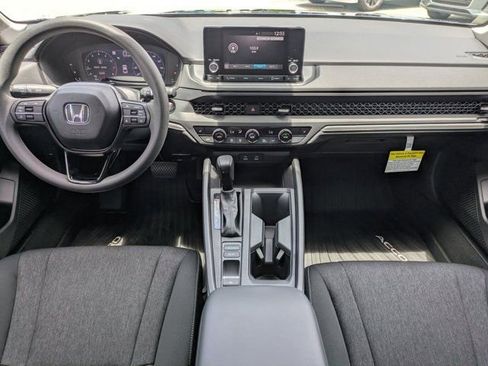 Used 2025 Honda Accord SE image 14