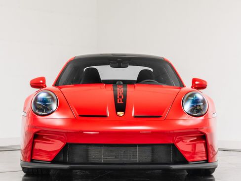 Used 2026 Porsche 911 GT3 RWD image 4
