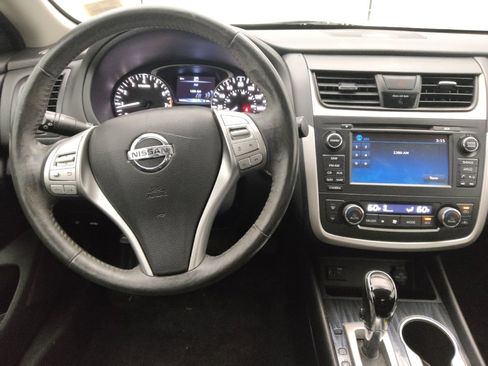 Used 2017 Nissan Altima 2.5 SL w/ 2.5 Technology Package image 22