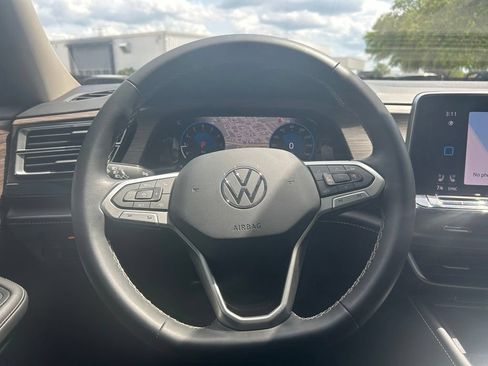 Certified 2024 Volkswagen Atlas SEL AWD/4WD image 20
