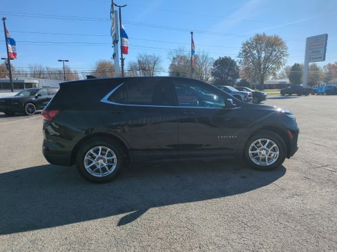 Used 2022 Chevrolet Equinox LT image 4