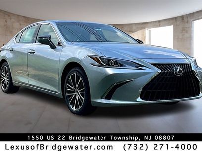 New 2025 Lexus ES 350 w/ Premium Package