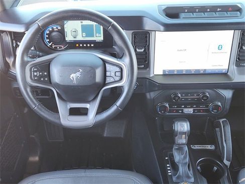 Used 2023 Ford Bronco Outer Banks w/ Sasquatch Package image 25
