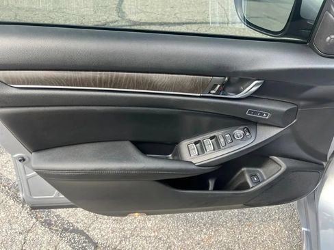 Used 2020 Honda Accord EX-L image 26
