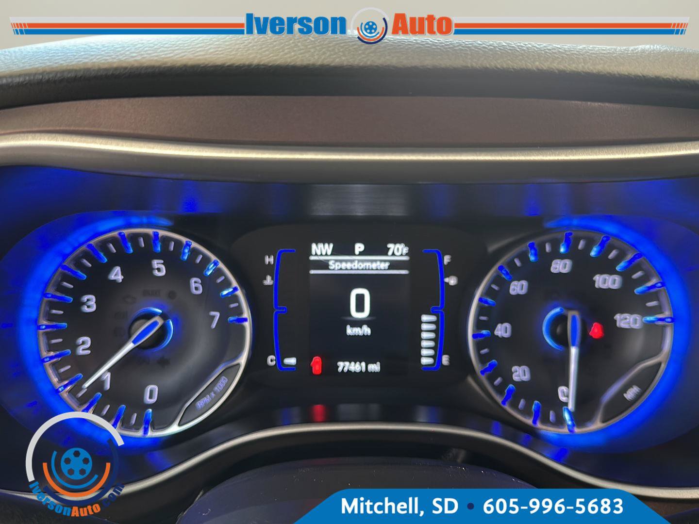 Used 2023 Chrysler Voyager LX FWD image 17