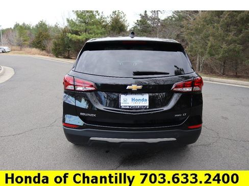 Used 2022 Chevrolet Equinox LT w/ LPO, Floor Liner Package image 6