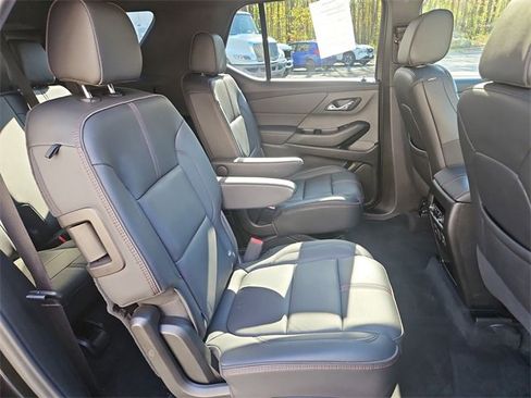 Certified 2023 Chevrolet Traverse RS image 28