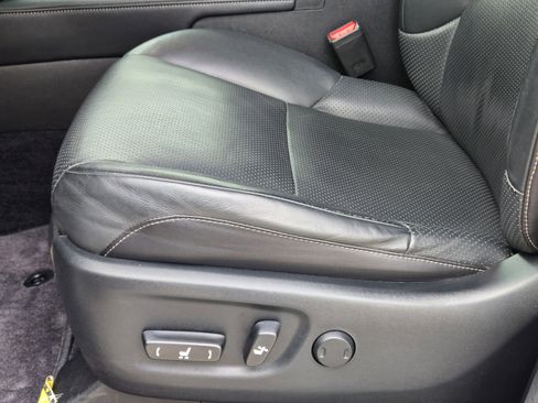 Used 2016 Lexus GX 460 Luxury image 27