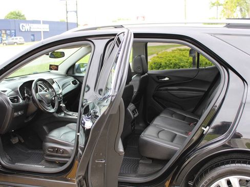 Used 2018 Chevrolet Equinox Premier image 45