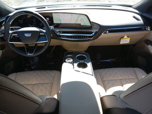 Used 2024 Cadillac Lyriq Sport w/ Nappa Leather Package AWD/4WD image 16