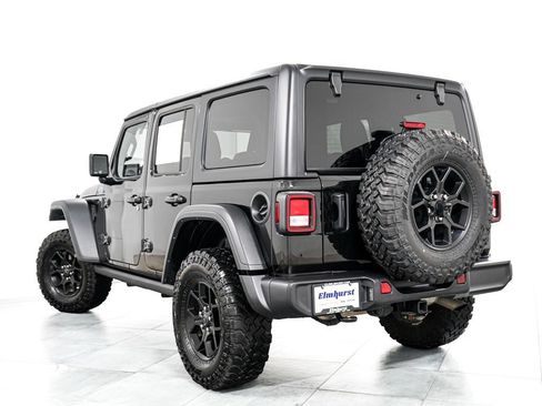 Used 2025 Jeep Wrangler Unlimited Sport AWD/4WD image 5