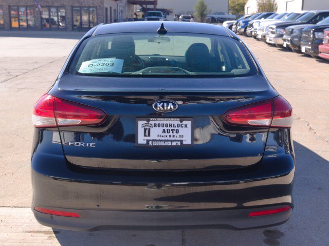 Used 2018 Kia Forte LX FWD image 4