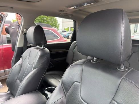 Used 2022 Kia Telluride SX w/ Nightfall Edition Package image 7