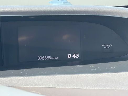 Used 2012 Honda Civic HF image 17