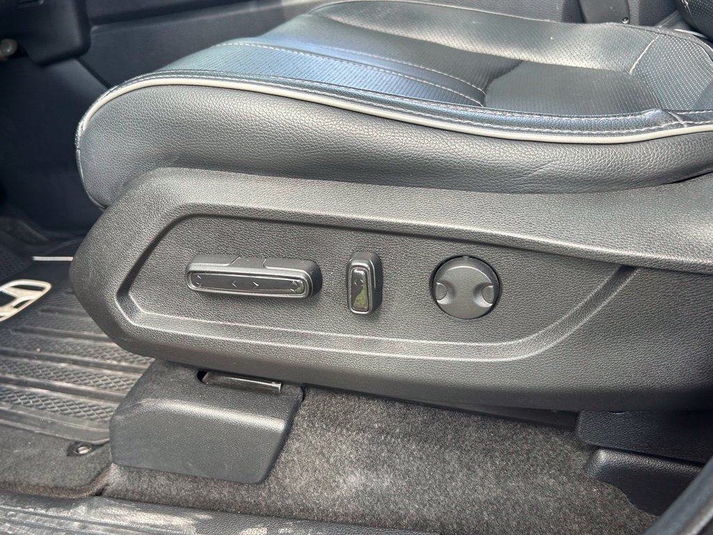 Used 2024 Honda Pilot Elite image 15