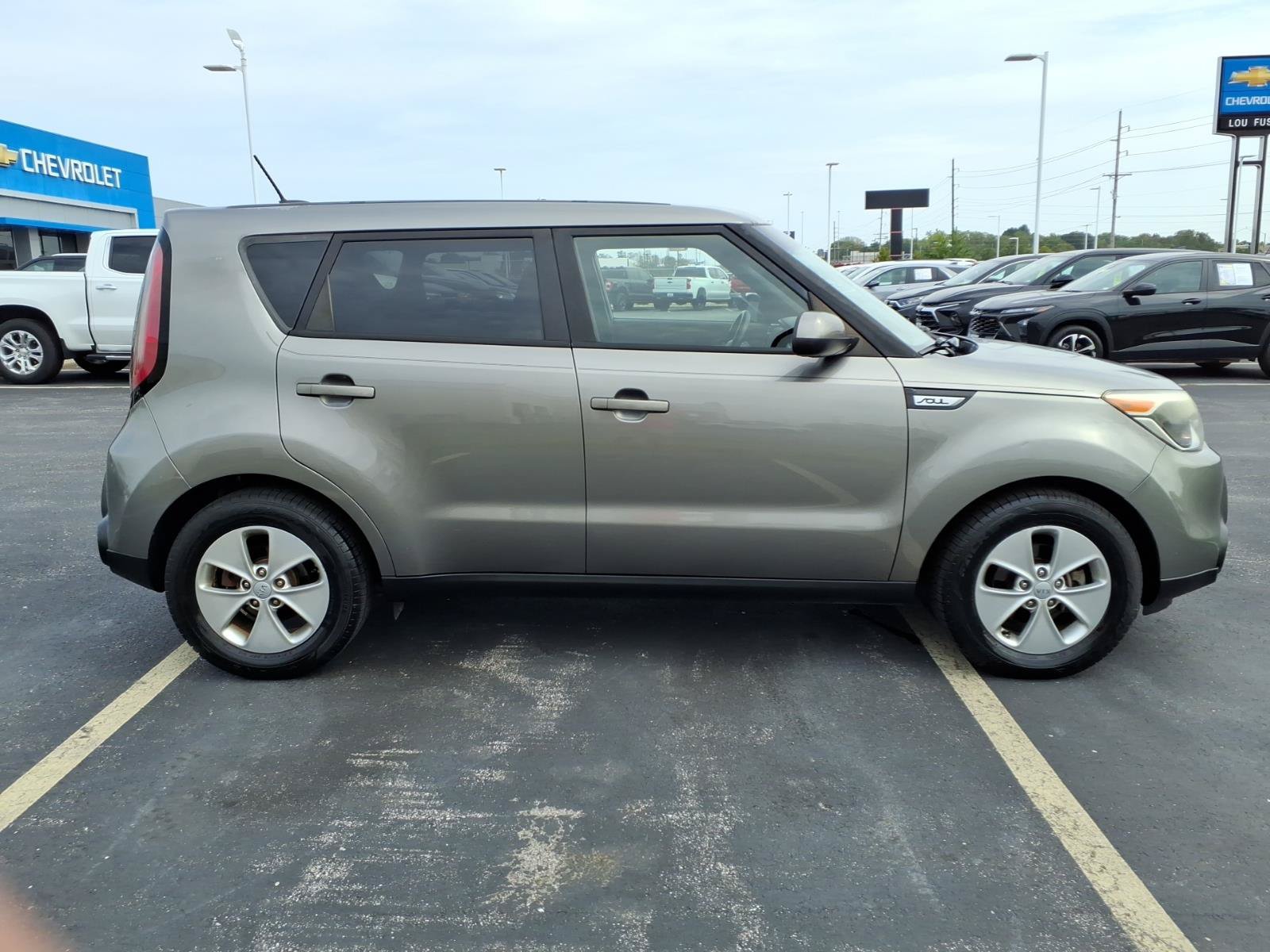 Used 2015 Kia Soul FWD image 25