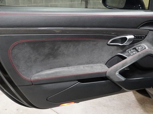 Used 2019 Porsche 911 Carrera 4 GTS image 25