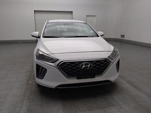 Used 2021 Hyundai Ioniq SE image 14