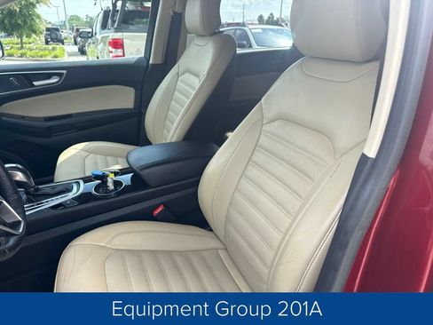 Used 2016 Ford Edge SEL w/ Equipment Group 201A FWD image 9