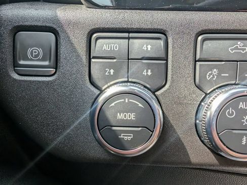 Used 2023 GMC Sierra 1500 Elevation w/ X31 Off-Road Package AWD/4WD image 25