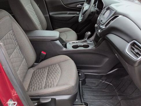 Used 2020 Chevrolet Equinox LT w/ LPO, Floor Liner Package image 29