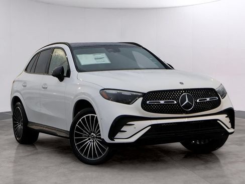 Certified 2026 Mercedes-Benz GLC 300 4MATIC image 1