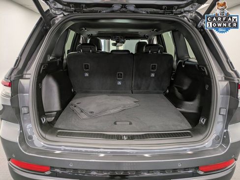 Used 2024 Jeep Grand Cherokee Altitude AWD/4WD image 25