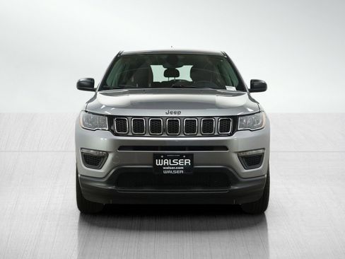 Used 2019 Jeep Compass Sport AWD/4WD image 8