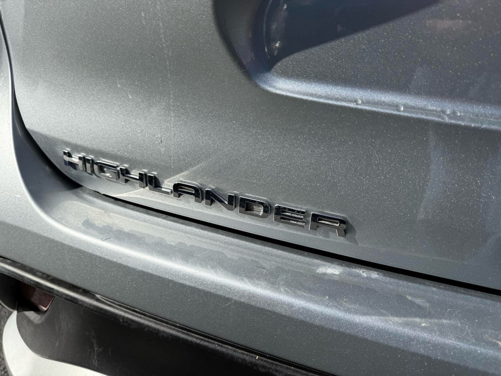 Used 2021 Toyota Highlander XSE AWD/4WD image 6