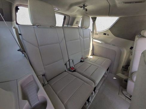 Used 2023 Cadillac Escalade ESV Sport Platinum w/ LPO, ONYX Package AWD/4WD image 21